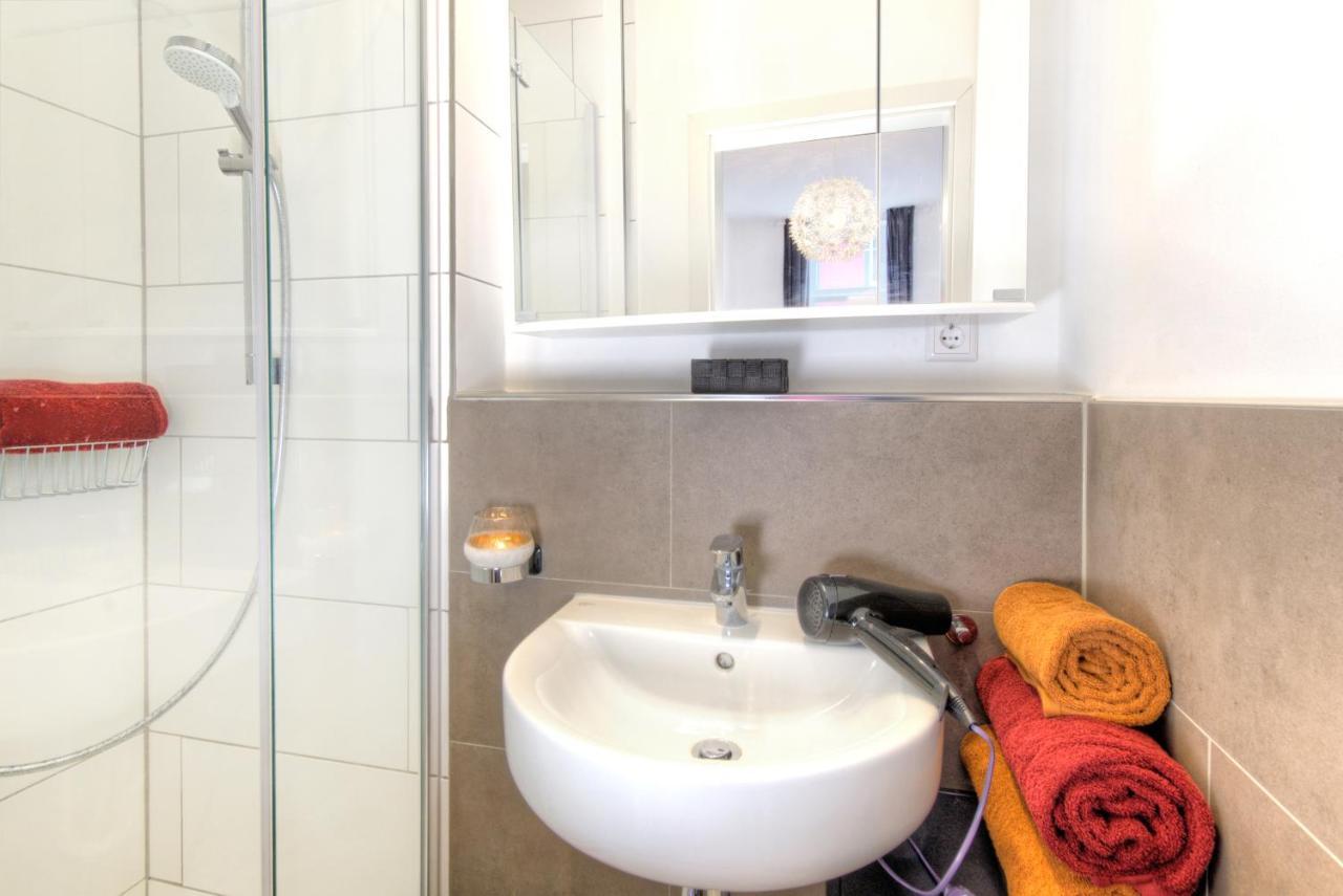 Altbaucharme In Der Stadtmitte Apartment คาร์ลสรูเฮอ ภายนอก รูปภาพ